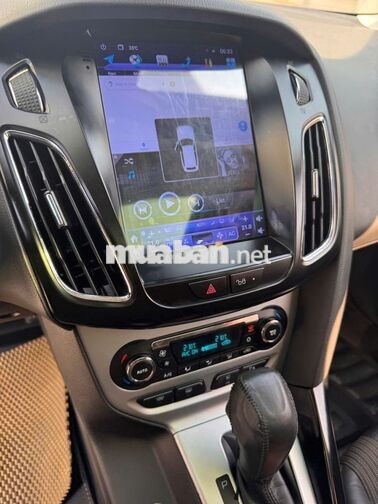 Ford Focus 2.0S Sport 2014 110.000km Trắng