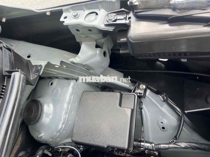 Toyota Veloz Cross 2023 Đen 7 chỗ