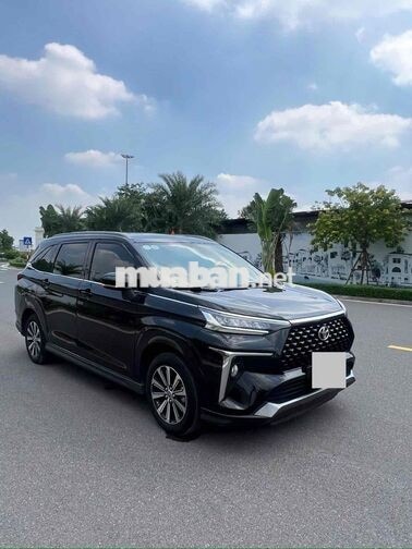Toyota Veloz Cross 2023 Đen 7 chỗ