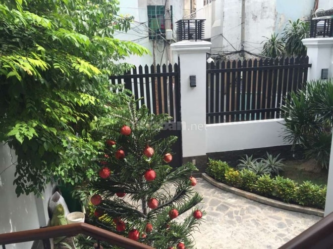 Tôi cần bán nhà đường Nguyễn Cư Trinh Q1, hầm 4 tầng, thu nhập 120tr