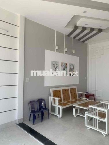 BÁN NHÀ CẤP 4 HẺM NGUYỄN THỊ TẠO