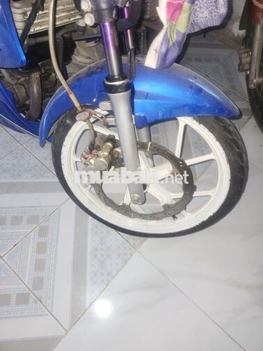 Suzuki Raider  150cc Xanh trắng