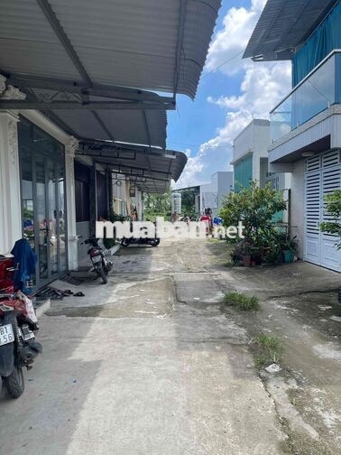 BÁN NHÀ CẤP 4 HẺM NGUYỄN THỊ TẠO