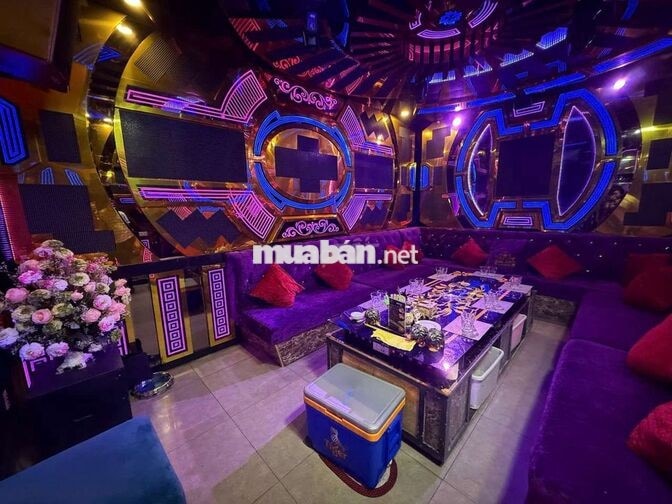 CHO THUÊ HOẶC BÁN TÒA NHÀ MT 186 Lê Lai, bao giấy phép KARAOKE + PCCC