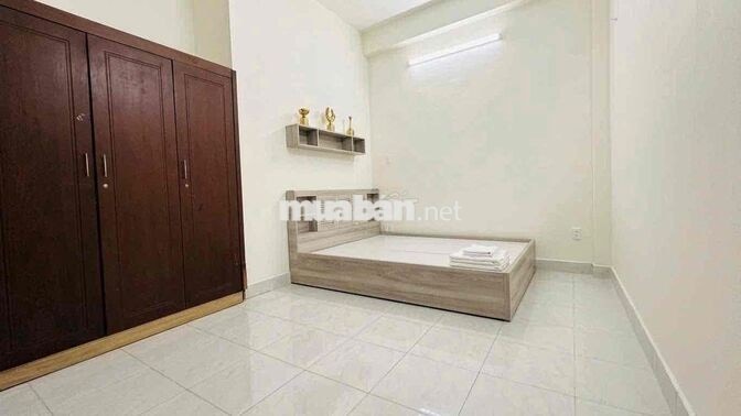 CHO THUÊ PHÒNG FULL NỘI THẤT – MẶT TIỀN PHẠM VĂN ĐỒNG - NGAY BỆNH VIỆN