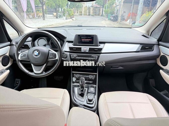BMW 218i Gran Tourer 2018