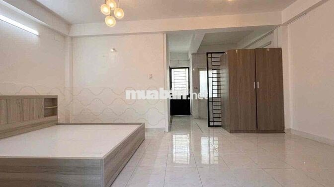 CHO THUÊ PHÒNG FULL NỘI THẤT – MẶT TIỀN PHẠM VĂN ĐỒNG - NGAY BỆNH VIỆN
