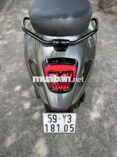 Piaggio Vespa Sprint Xám dk2019