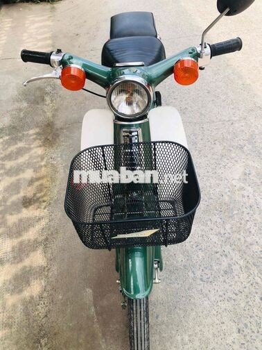 Honda Super Cub 50 Xanh lá