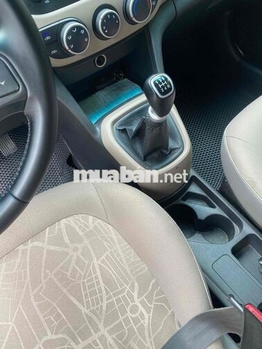 Hyundai i10 2020 Sedan bản đủ