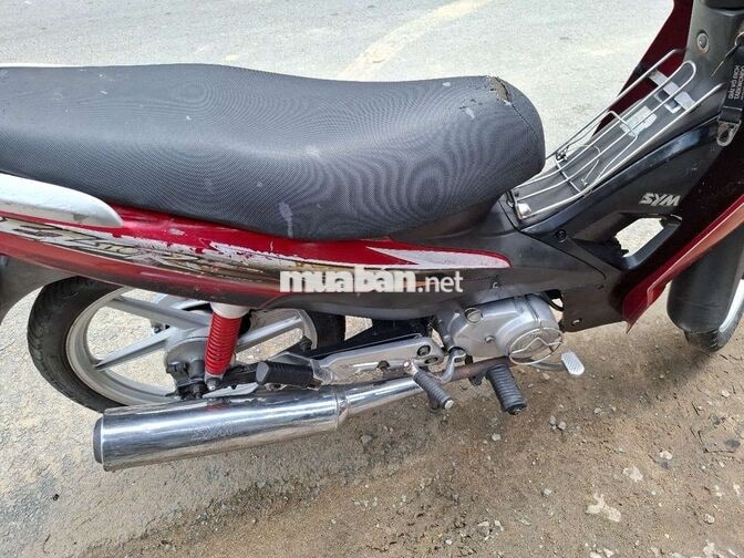 SYM EZ 110 màu đỏ đen