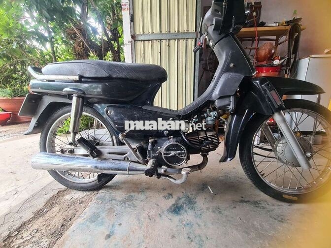 Honda Dream lùn Trung Quốc màu đen