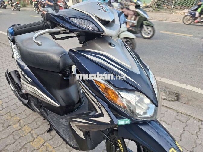 Yamaha Luvias 2012 màu Xanh