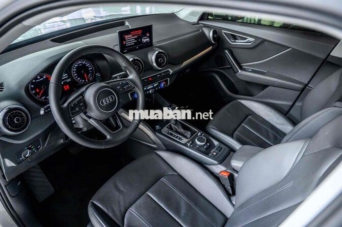 Audi Q2 SLine 2022 35 TFSI 25.000 km Trắng