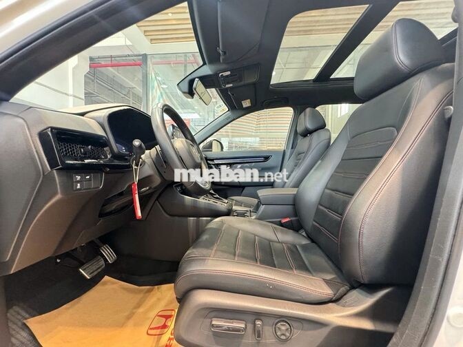 Honda CR-V e:HEV RS 2024 53.000 km trắng