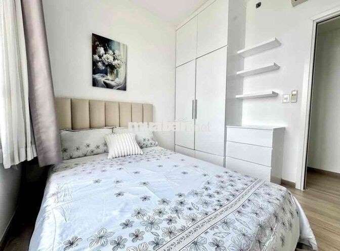 Cách Quận 1 có 2km,sổ sẵn 2 tỷ 15 bao Vat ,Phan Đình Phùng vay kẹt 75%
