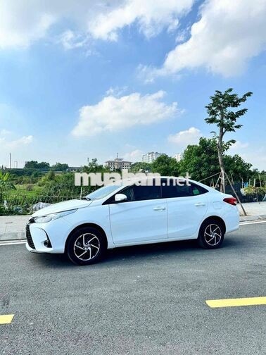 Vios E 1.5AT , số Tự Động đời 2022 Hn 30-5 số đẹp