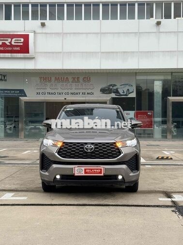 Toyota Innova Cross 2025 Bản 2.0V Xăng Cao Cấp