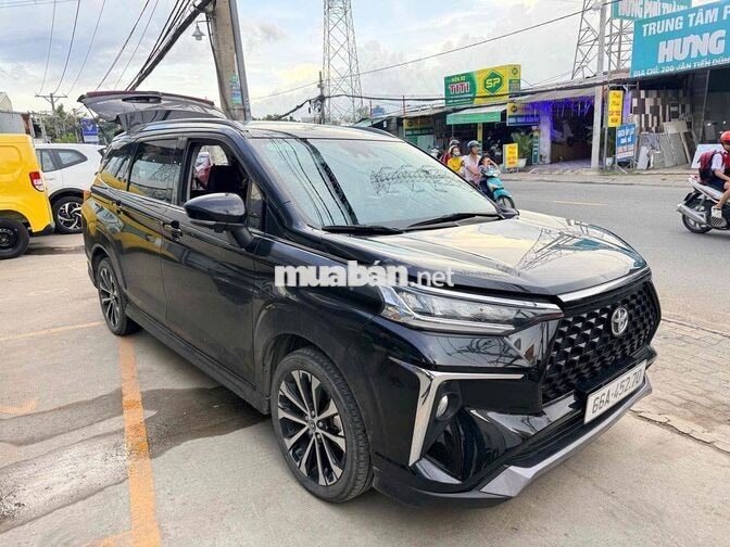 Toyota Veloz 2025 Top 47.000 km Đen