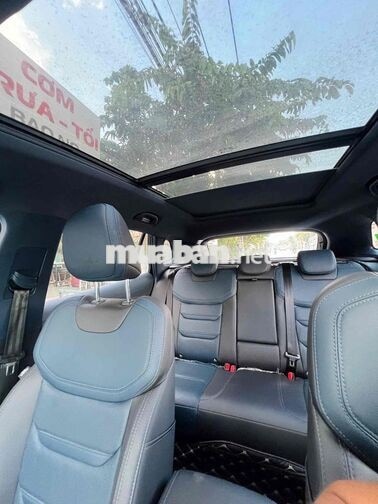 Ford Territory 2023 bản X 9.000 km trắng