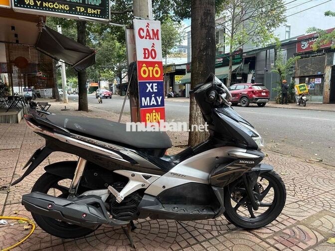 HONDA AIRBLADE FI MÀU ĐEN