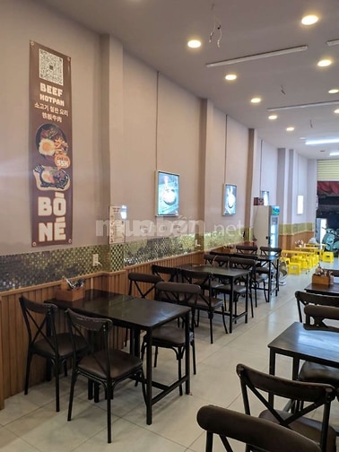 Cho thuê mặt tiền Huỳnh Văn Bánh, PN. DT 4 x 16, trệt lầu, giá 31 tr