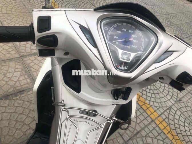 Honda Air Blade Trắng Xám