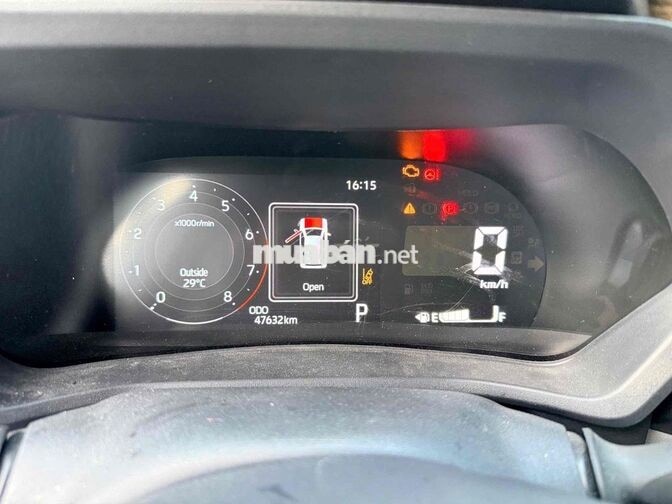 Toyota Veloz 2025 Top 47.000 km Đen