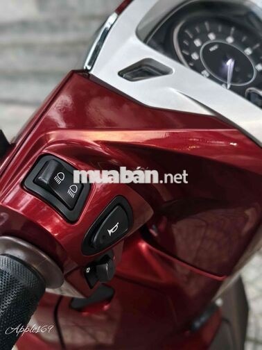 Honda Lead 125cc 2021 màu đỏ