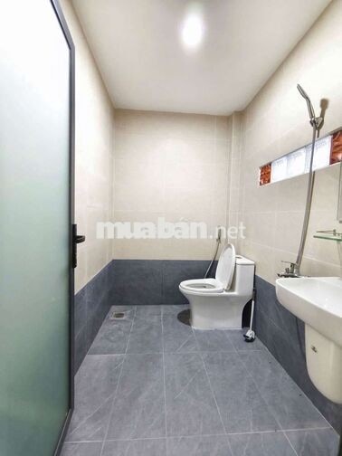 CHO THUÊ NHÀ MỚI CẤP 4 120M2 ĐƯỜNG Ụ GHE TAM BÌNH XE TẢI TẬN CỬA