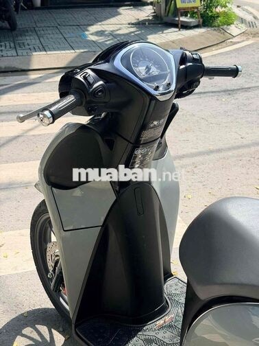 Honda SH Mode 2025 màu xám