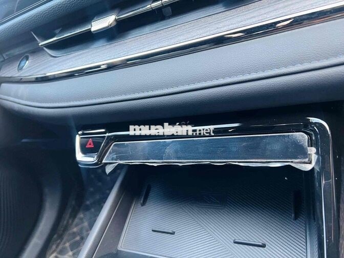 Ford Territory 2023 bản X 9.000 km trắng