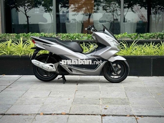 Honda PCX Smartkey 2016 Bạc Nhám 29F1