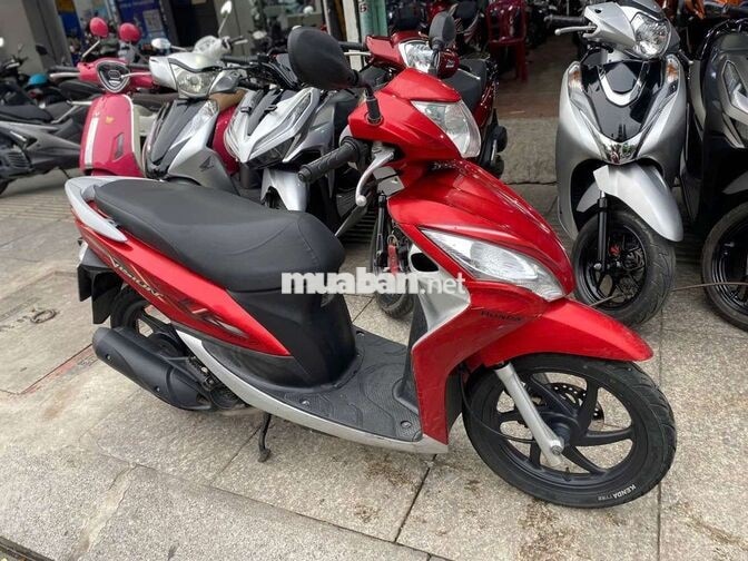 Honda Vision 2013 đỏ bạc đã qua sử dụng