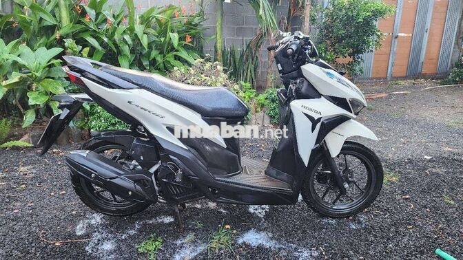 xe gia đình bán Honda Vario 125 2022  màu trắng