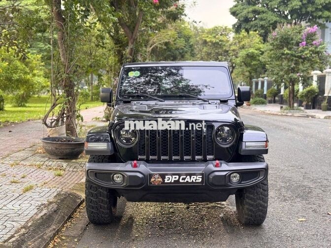 Jeep Wrangler Rubicon 2023, Màu đen, Xe đẹp.