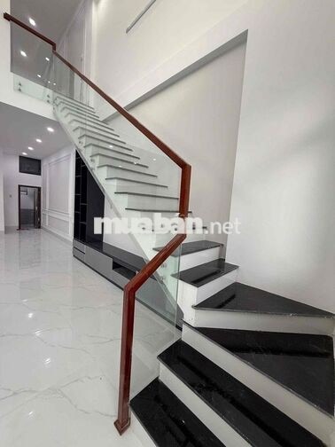 CHÍNH CHỦ BÁN NHÀ LẦU LỬNG HẺM 146 HOÀNG QUỐC VIỆT AN BÌNH CẦN THƠ