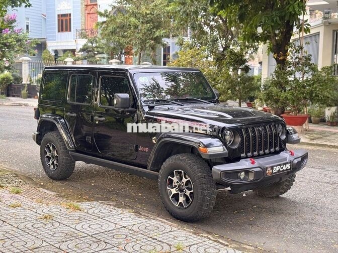 Jeep Wrangler Rubicon 2023, Màu đen, Xe đẹp.