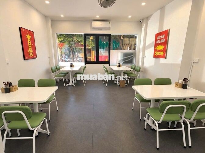 Cho thuê nhà mặt tiền 5m phố  Nguyên Hồng 52m2 5 tầng giá 35 tr 