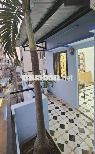 PHÒNG BANCOL RIÊNG CĂN GÓC FULL NỘI THẤT GIÁ TỐT HẺM 333 LÊ VĂN SỸ
