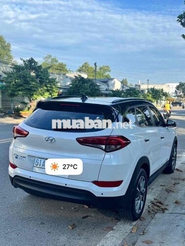 Hyundai Tucson 2017 2.0 Tự động trắng