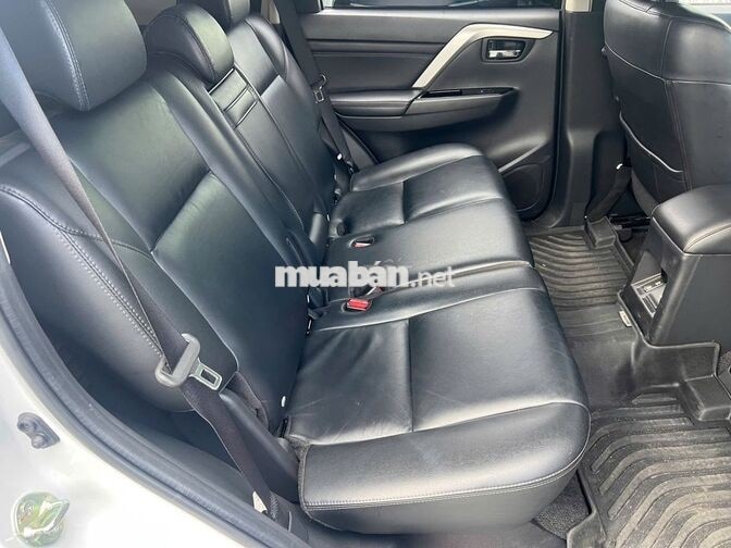 Pajero Sport Một Cầu Máy Dầu số tự động 2023