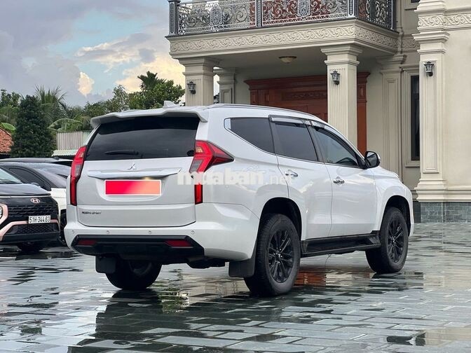 Pajero Sport Một Cầu Máy Dầu số tự động 2023
