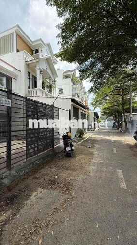 NHÀ RỘNG 6x17 3PN NGAY TRƯỜNG CD ĐIỆN LỰC GIÁ 8 TRIỆU HXH THÔNG