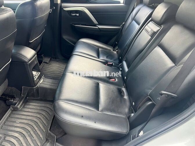 Pajero Sport Một Cầu Máy Dầu số tự động 2023