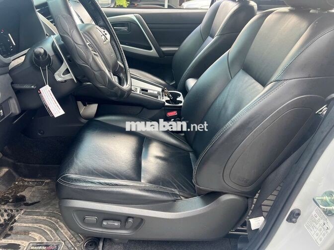 Pajero Sport Một Cầu Máy Dầu số tự động 2023
