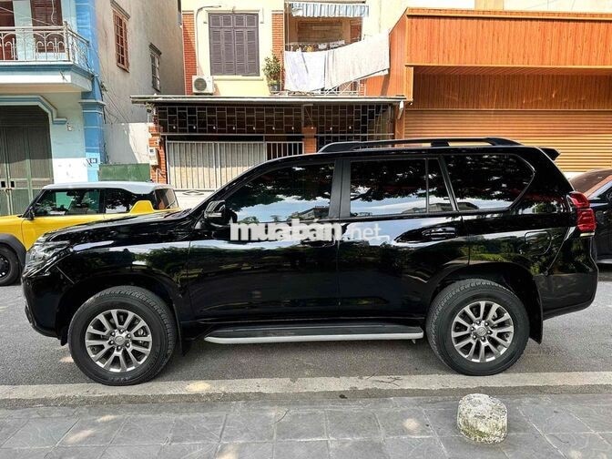 Toyota Land Cruiser Prado 2021 106220 km Đen