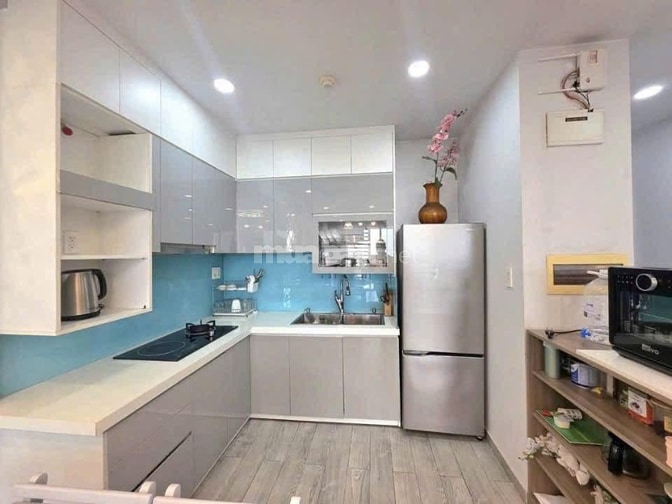 Cộng Hòa Garden-3PN Căn góc sẵn nội thất, 106m2, giá 16 tr/th nhận nhà