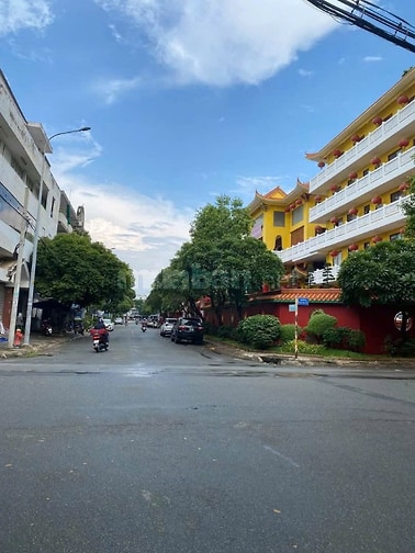 Nợ Ngân Hàng 17 Tỷ Cần Bán Gấp Nhà MTKD Góc 2 MT Khu Bình Phú Quận 6
