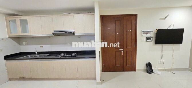 Cần cho thuê căn hộ tại Cao Ốc BMC, 3PN, nhà đẹp, có thể ở ngay